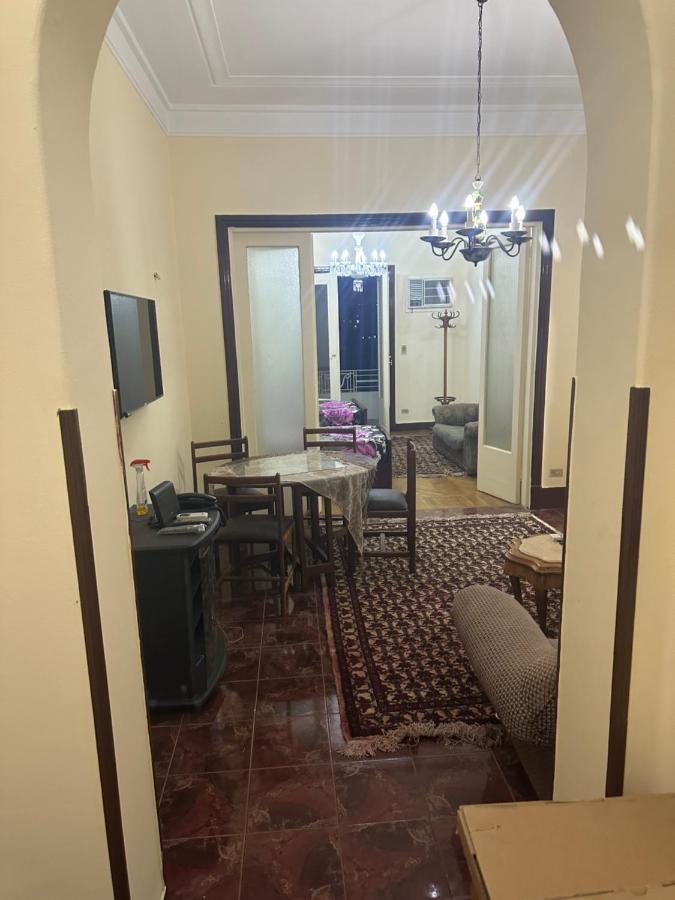 Beautiful Apartment In The Heart Of Cairo Exterior foto